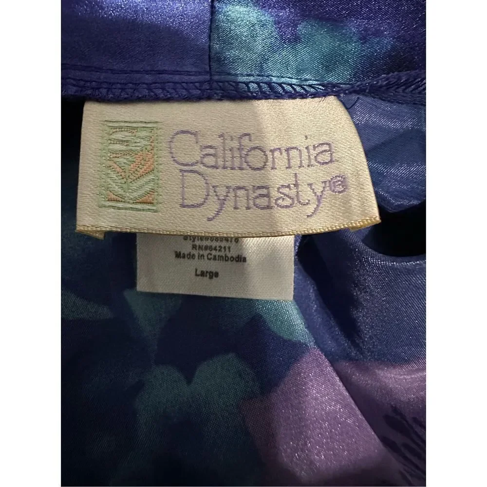 Beautiful VINTAGE purple floral CALIFORNIA DYNASTY FLORAL VINTAGE ROBE with BELT_4